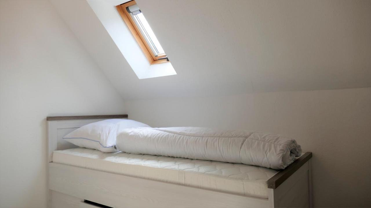 Helles Ferienhaus Im Landhausstil Fuer Bis Zu 10 Personen Frielendorf Экстерьер фото