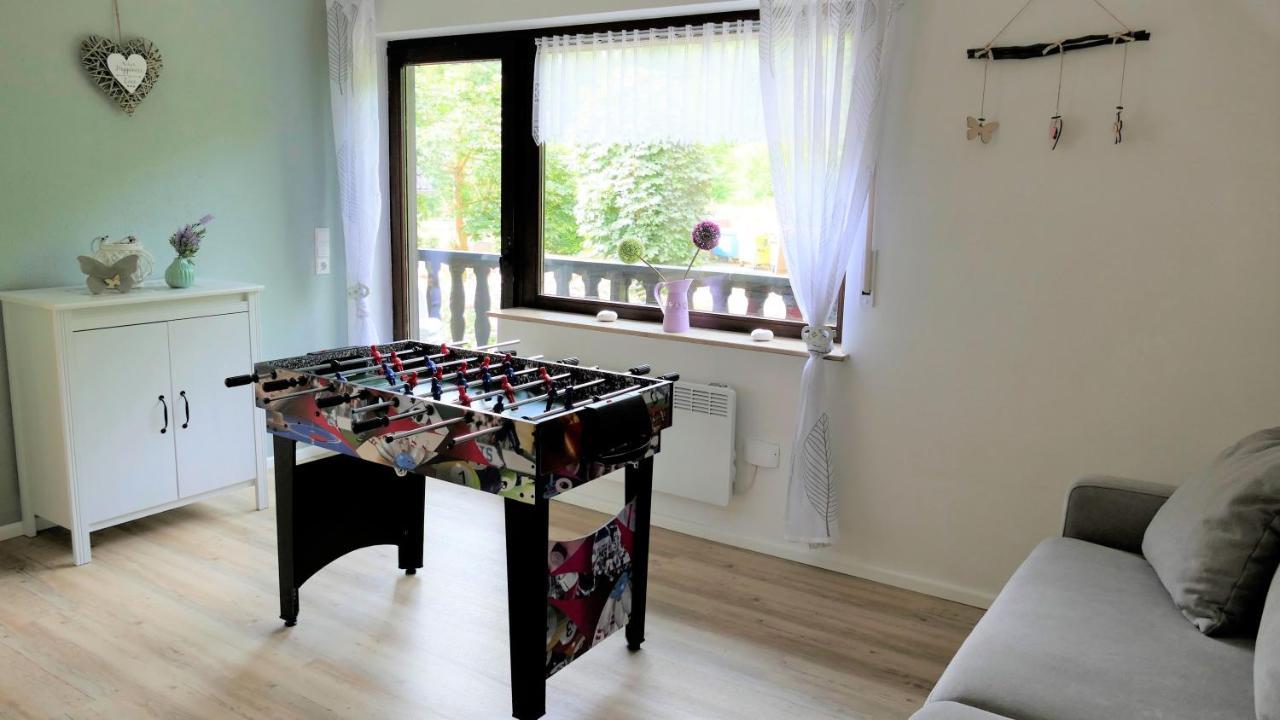 Helles Ferienhaus Im Landhausstil Fuer Bis Zu 10 Personen Frielendorf Экстерьер фото